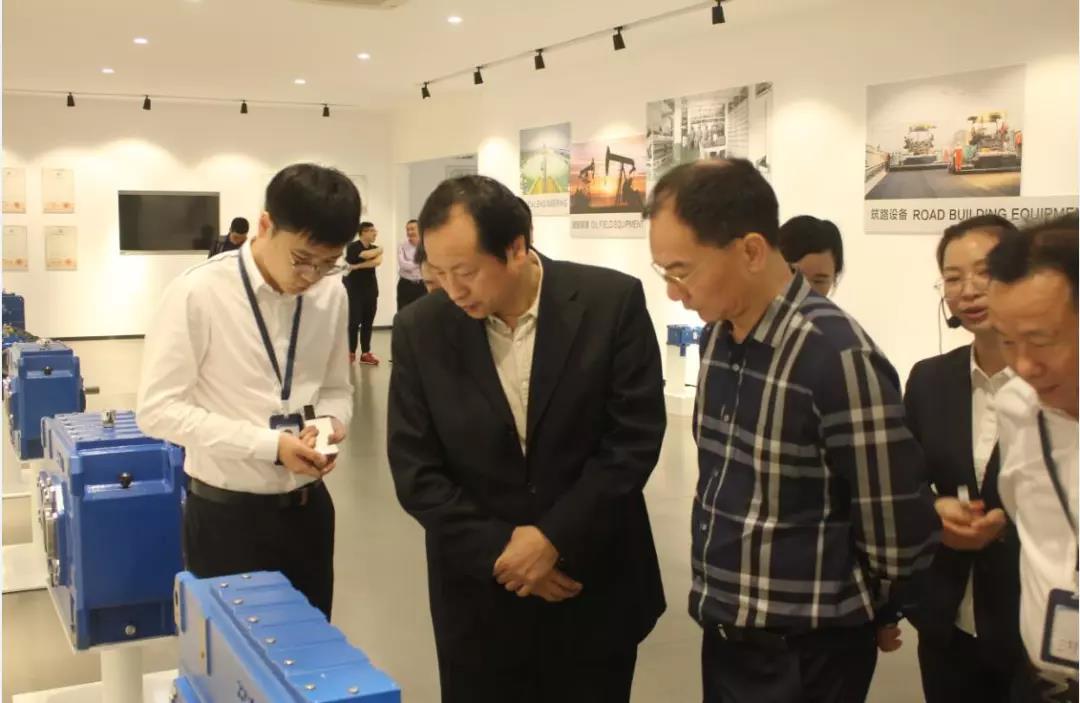 湖南株洲市天元区政协主席谈志明莅临8868体育调研