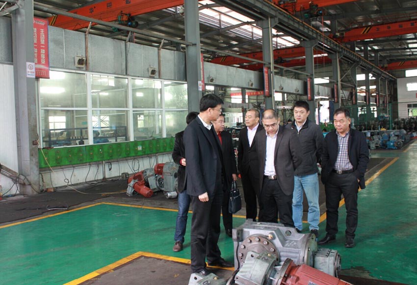 冯华东副市长莅临8868体育考察工作